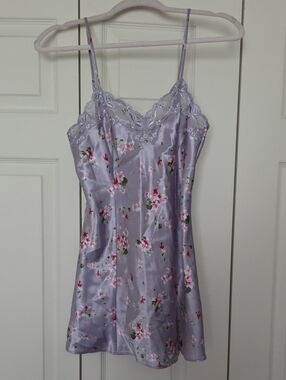 Vintage Victoria's Secret Light Purple, Floral Pattern Satin & Lace Sexy Nightie